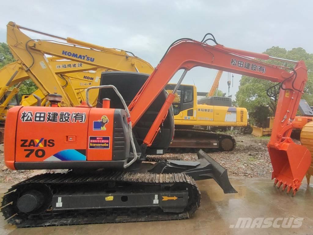 Hitachi ZX 70 Excavatoare 7t - 12t