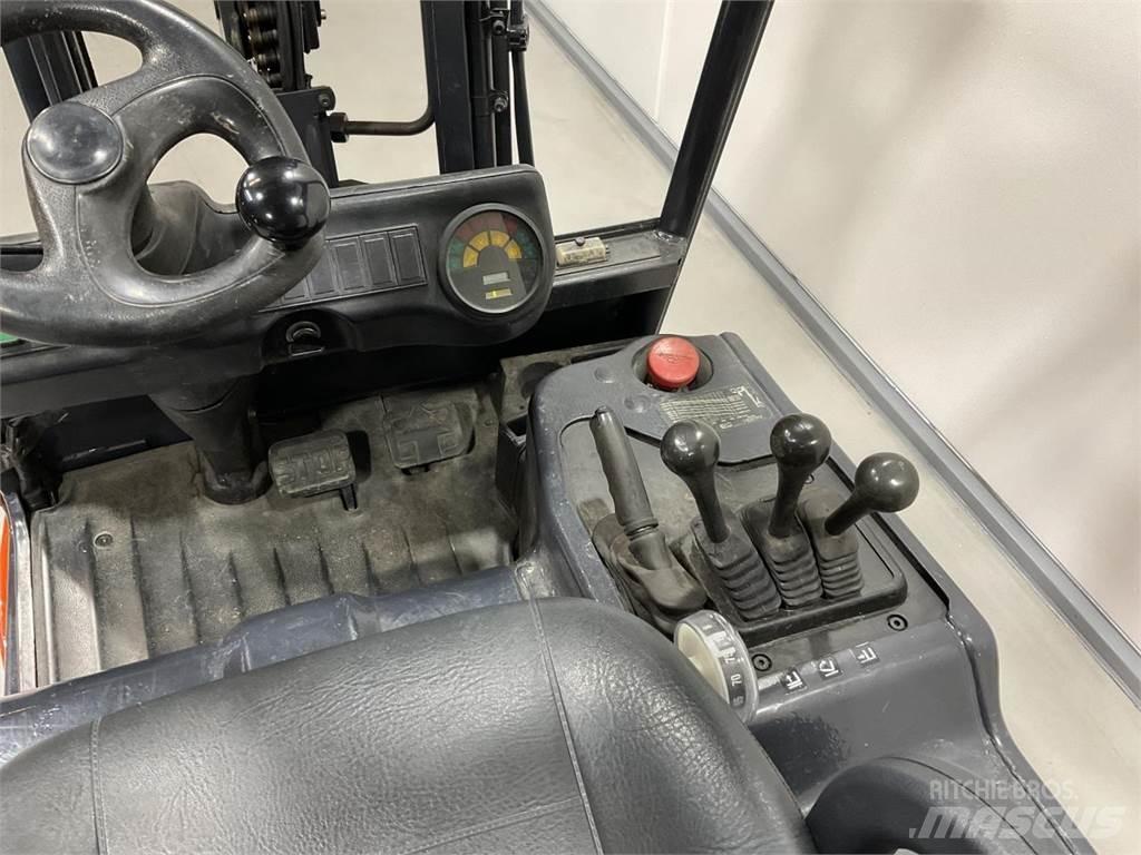 Linde E16C Stivuitor electric