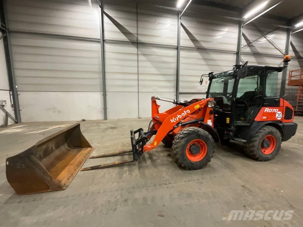Kubota R 070 Incarcator pe pneuri