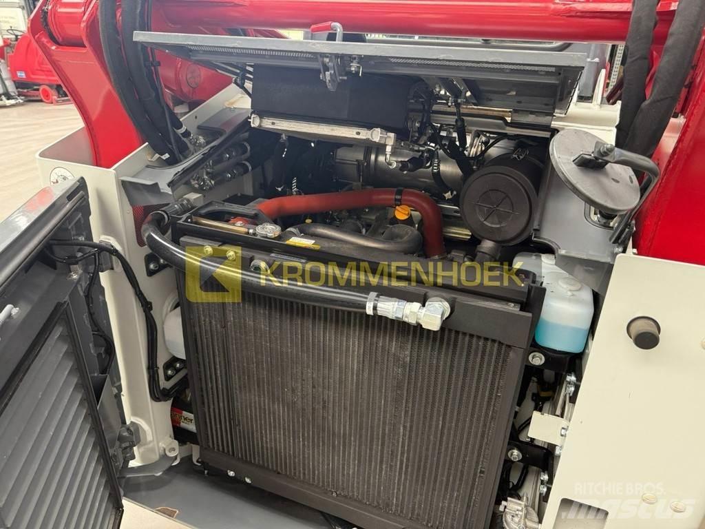 Takeuchi TL 12V-2 Mini incarcator