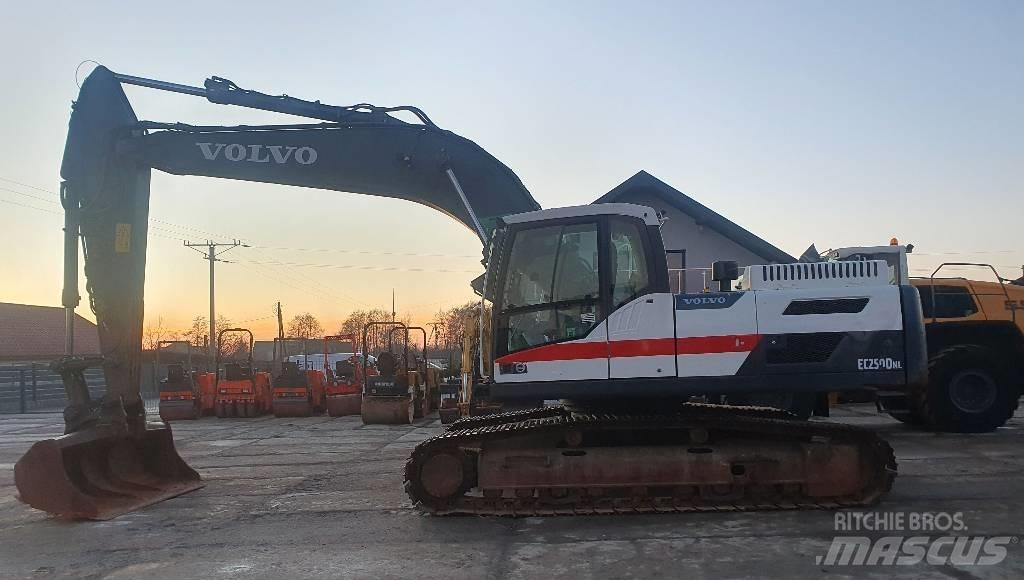 Volvo EC 250 D N L Excavatoare pe șenile
