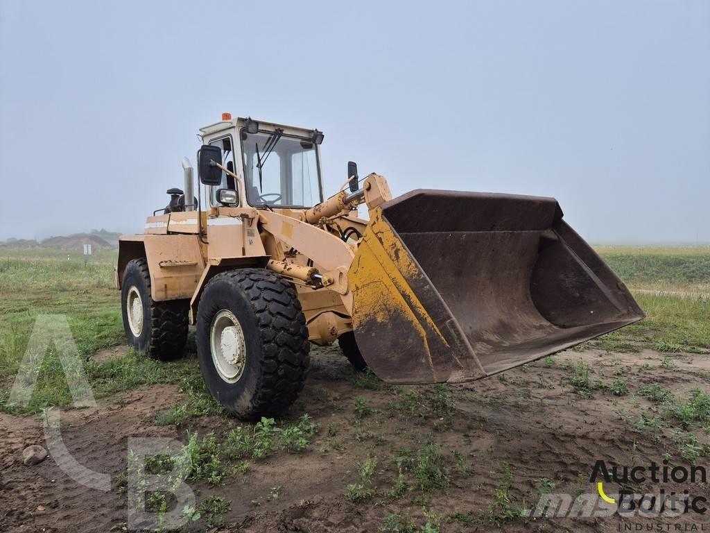 Liebherr L 531 Incarcator pe pneuri