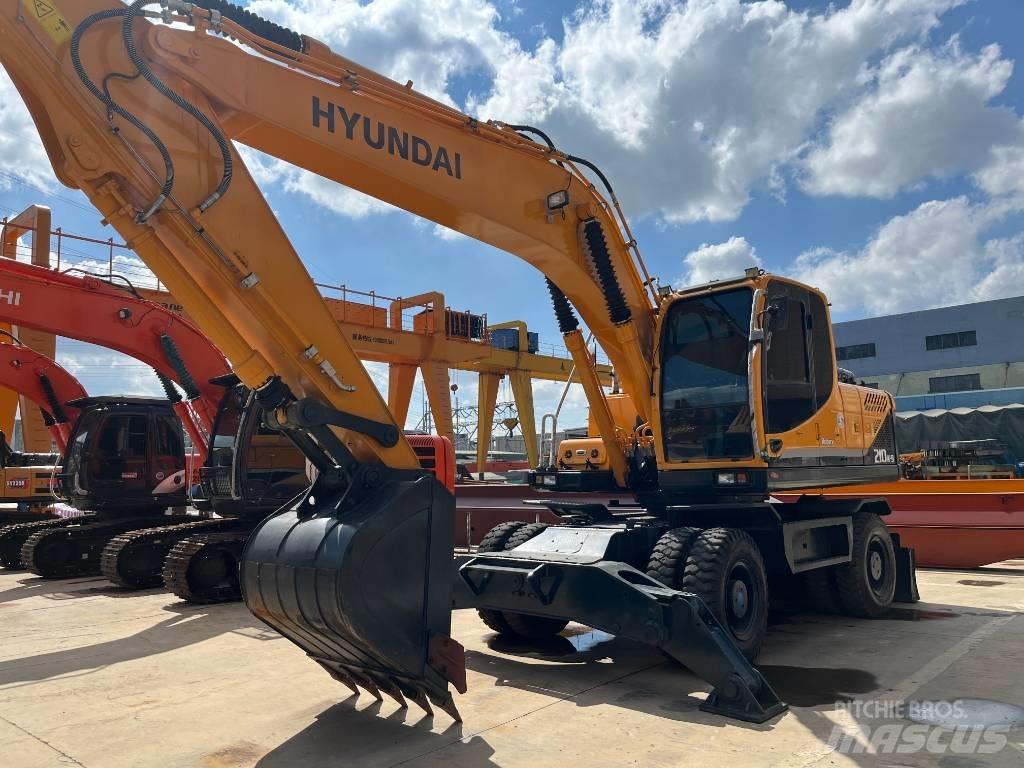 Hyundai R210W Excavatoare cu roti