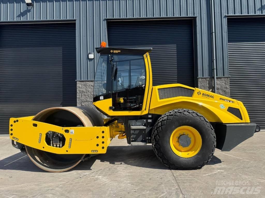 Bomag BW 213 D H-2 Compactoare monocilindrice