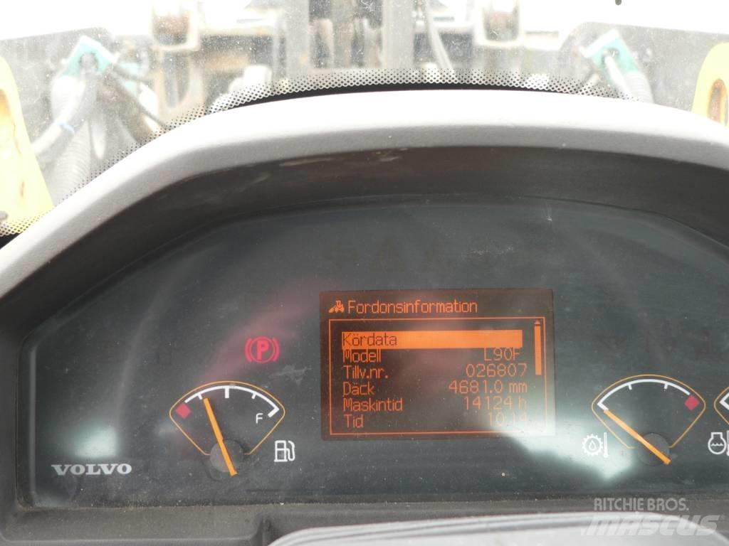 Volvo L 90 F Incarcator pe pneuri