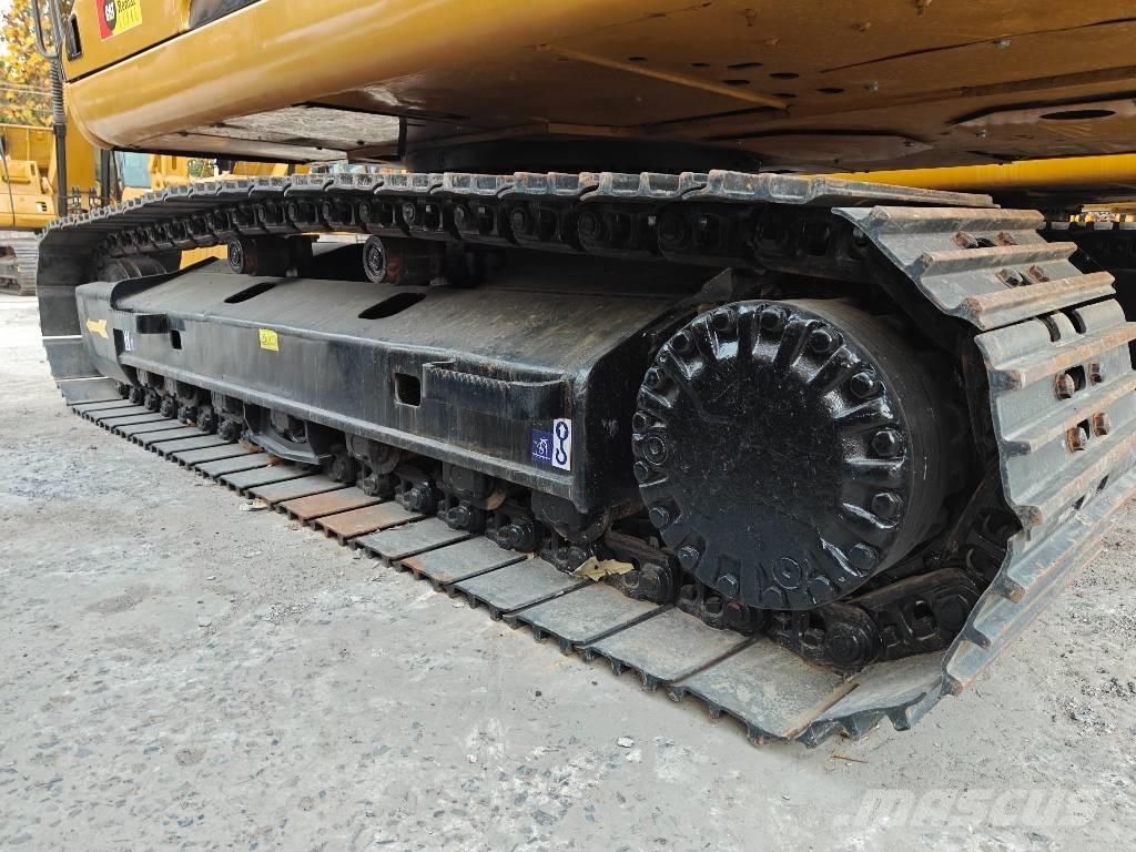 CAT 320 C L Excavatoare pe șenile
