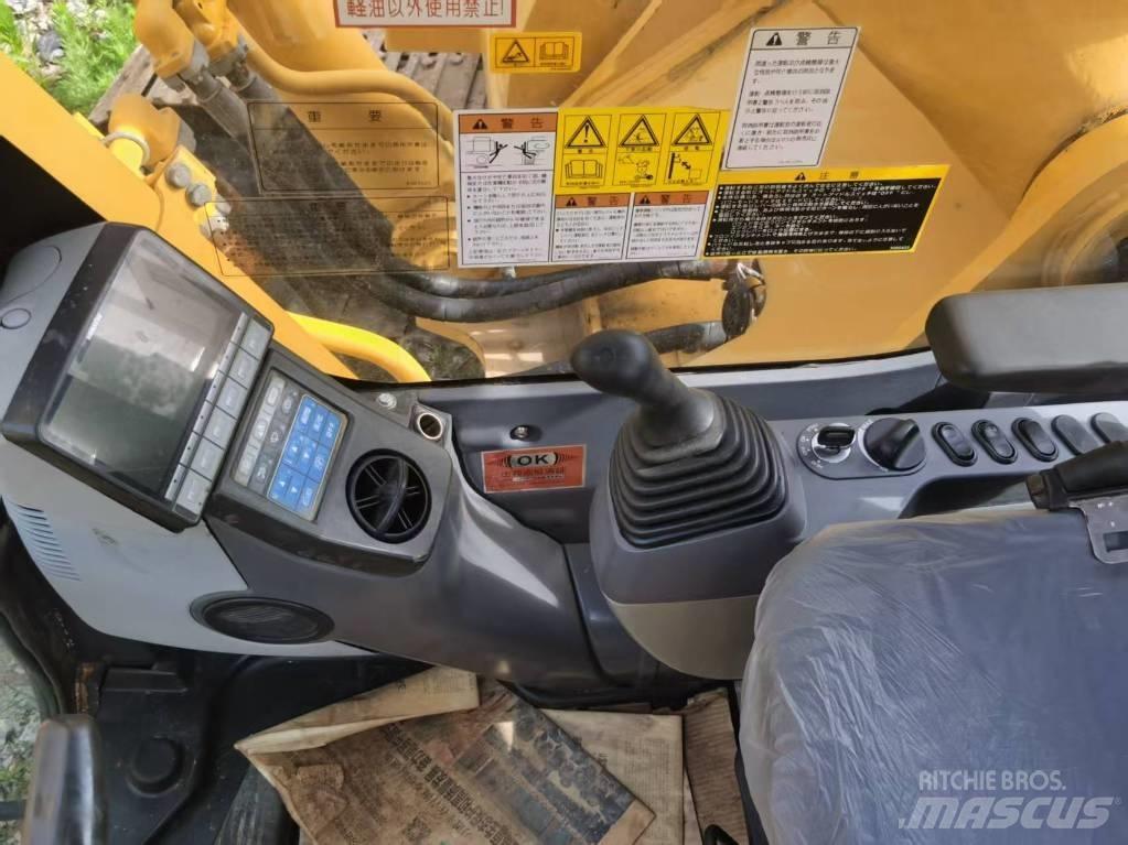 Komatsu PC 350 Excavatoare pe șenile
