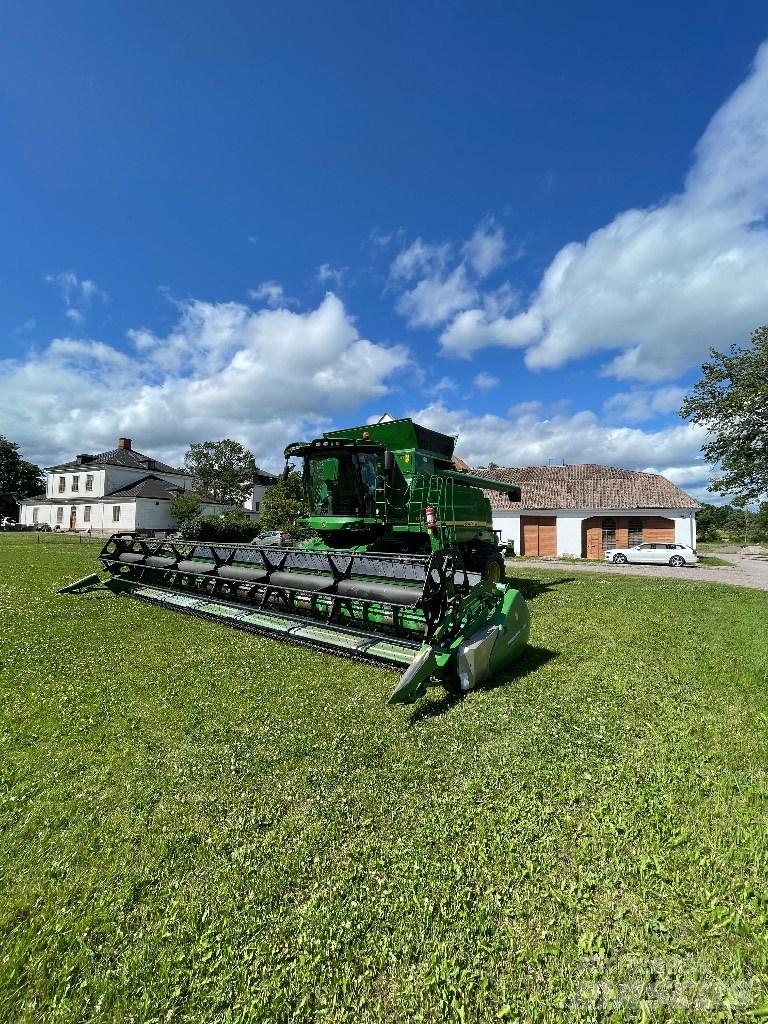 John Deere T 660 i Combine de secerat