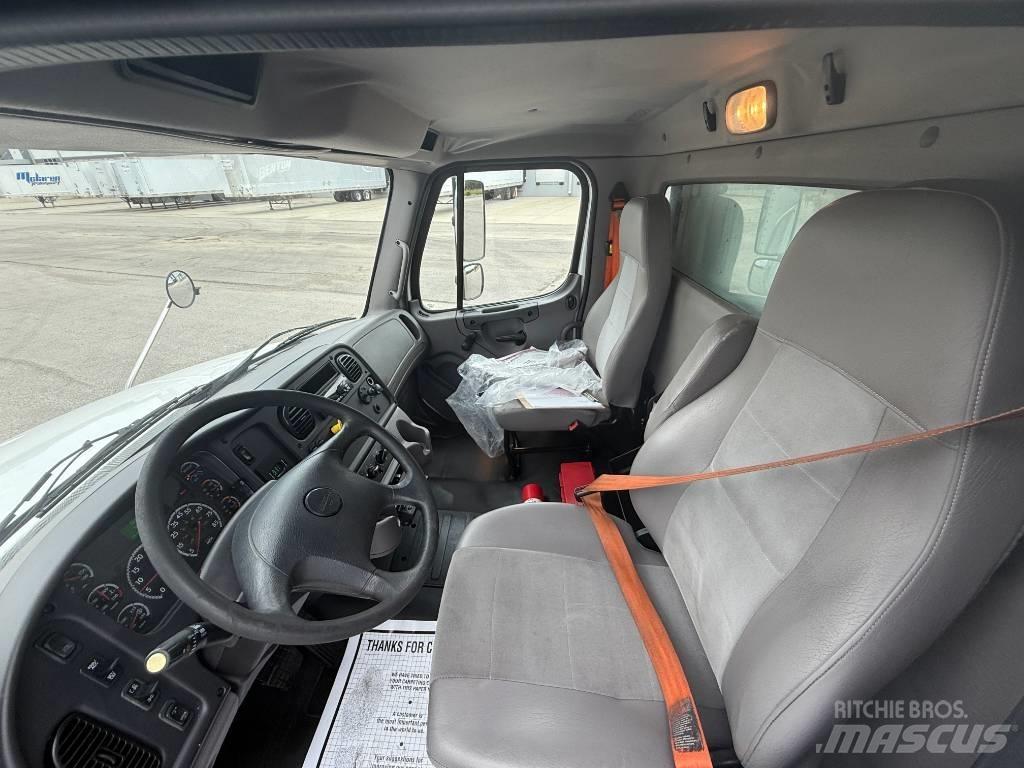 Freightliner M 106 Camion cu control de temperatura