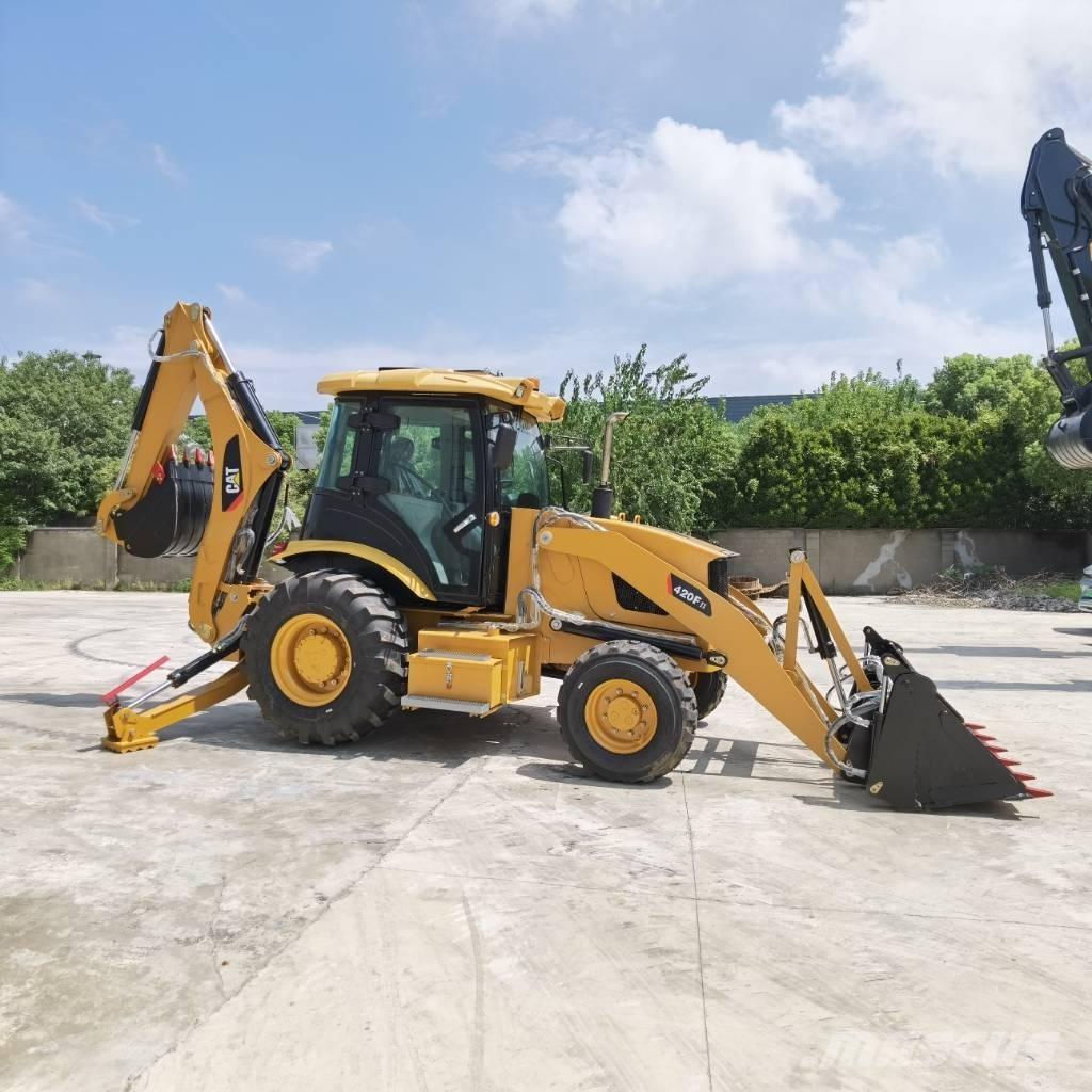CAT 420 F Buldoexcavatoare