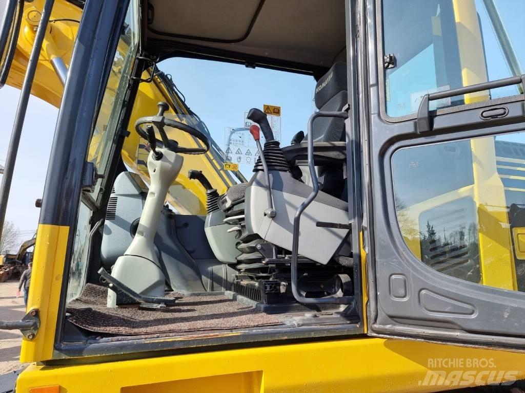 Komatsu PW 148-8 Excavatoare cu roti