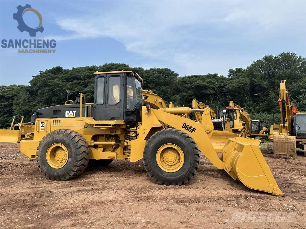 CAT 966 F Incarcator pe pneuri