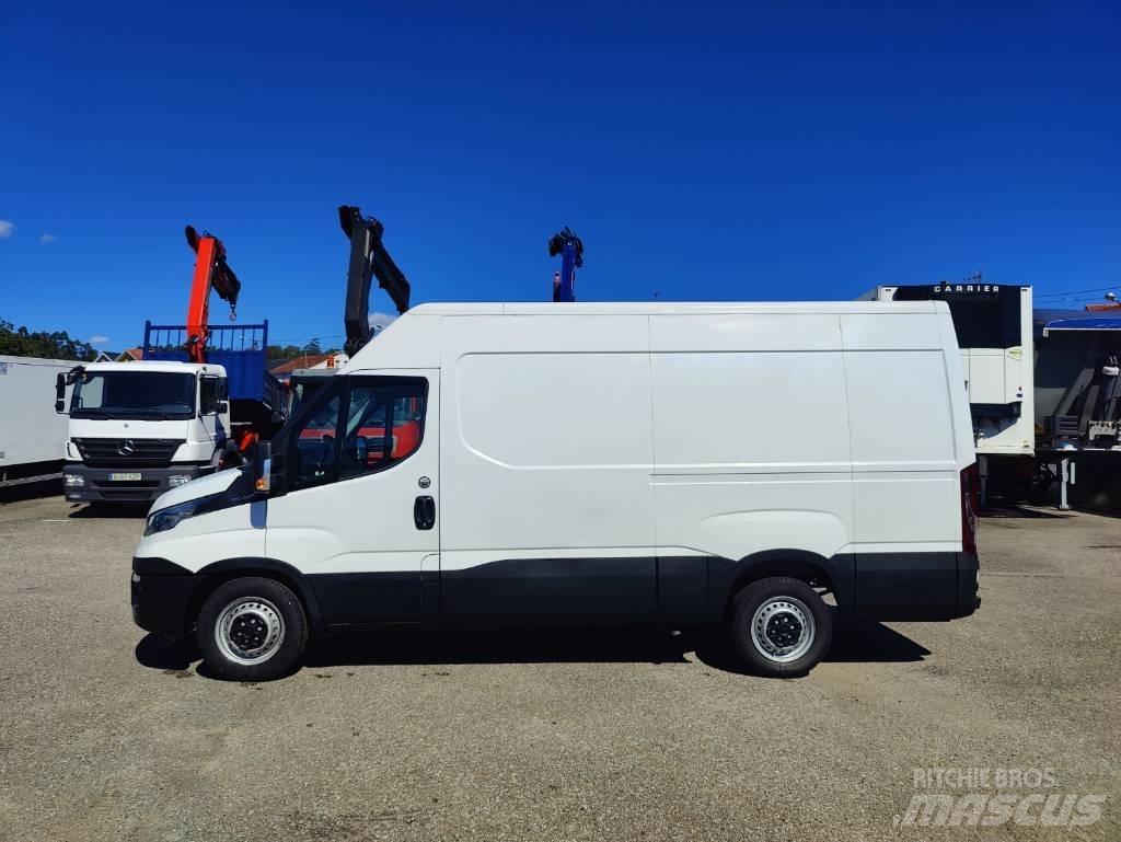 Iveco Daily 35 S 14 Utilitara