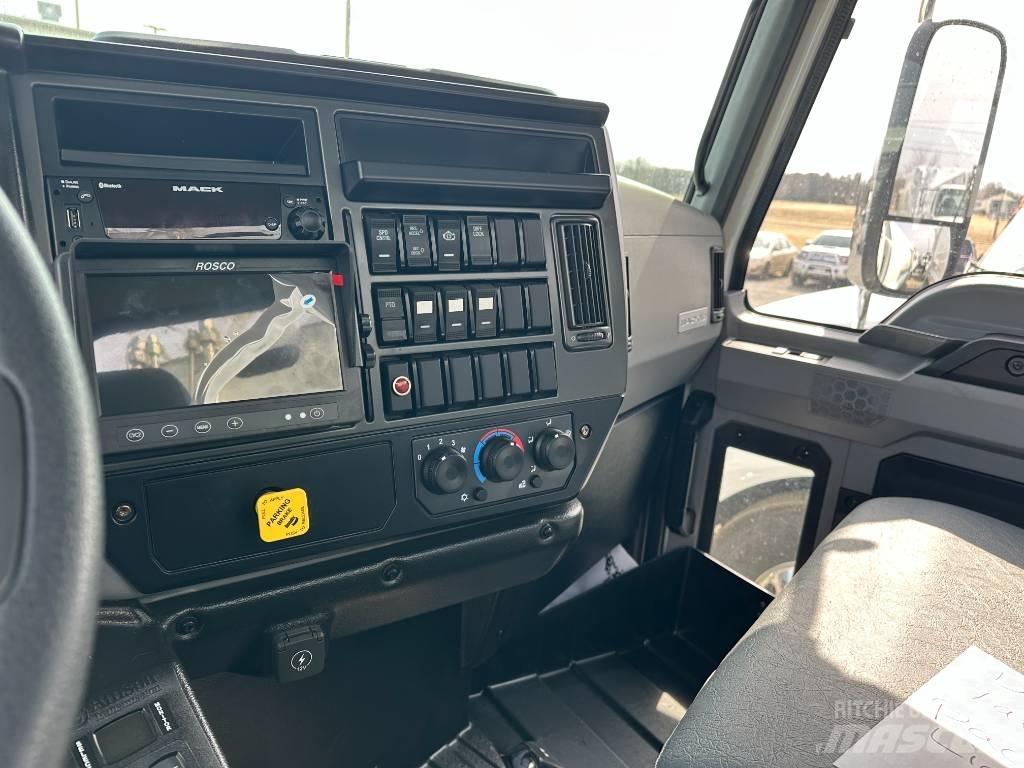 Mack MD7 Camion de deseuri