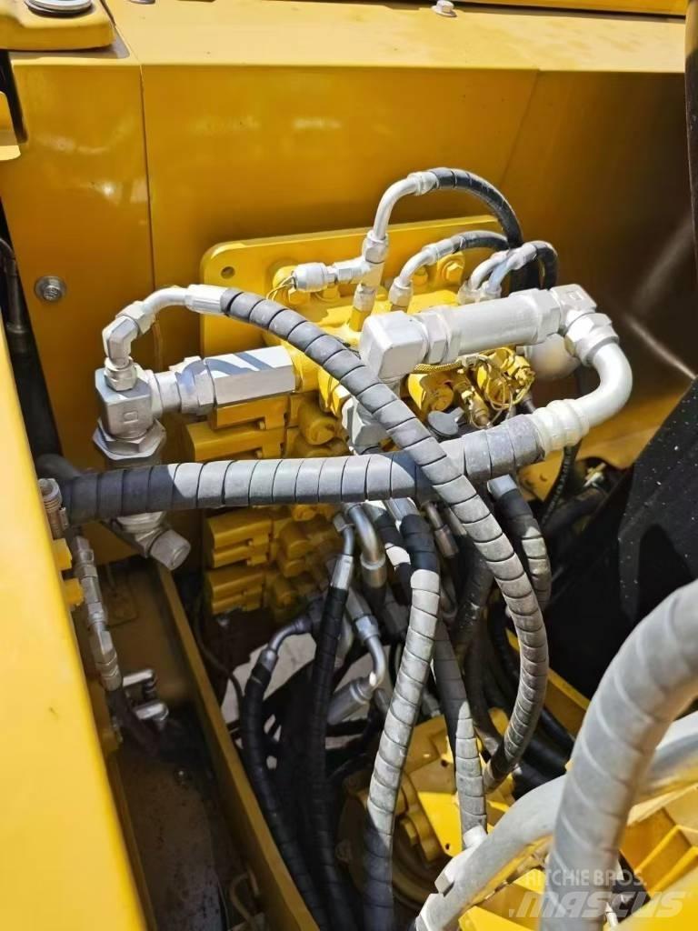 CAT 307E2 Excavatoare pe șenile
