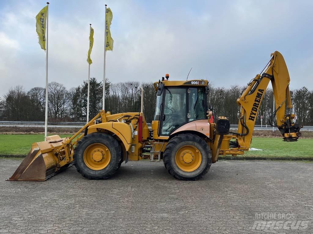 Hydrema 906E Buldoexcavatoare