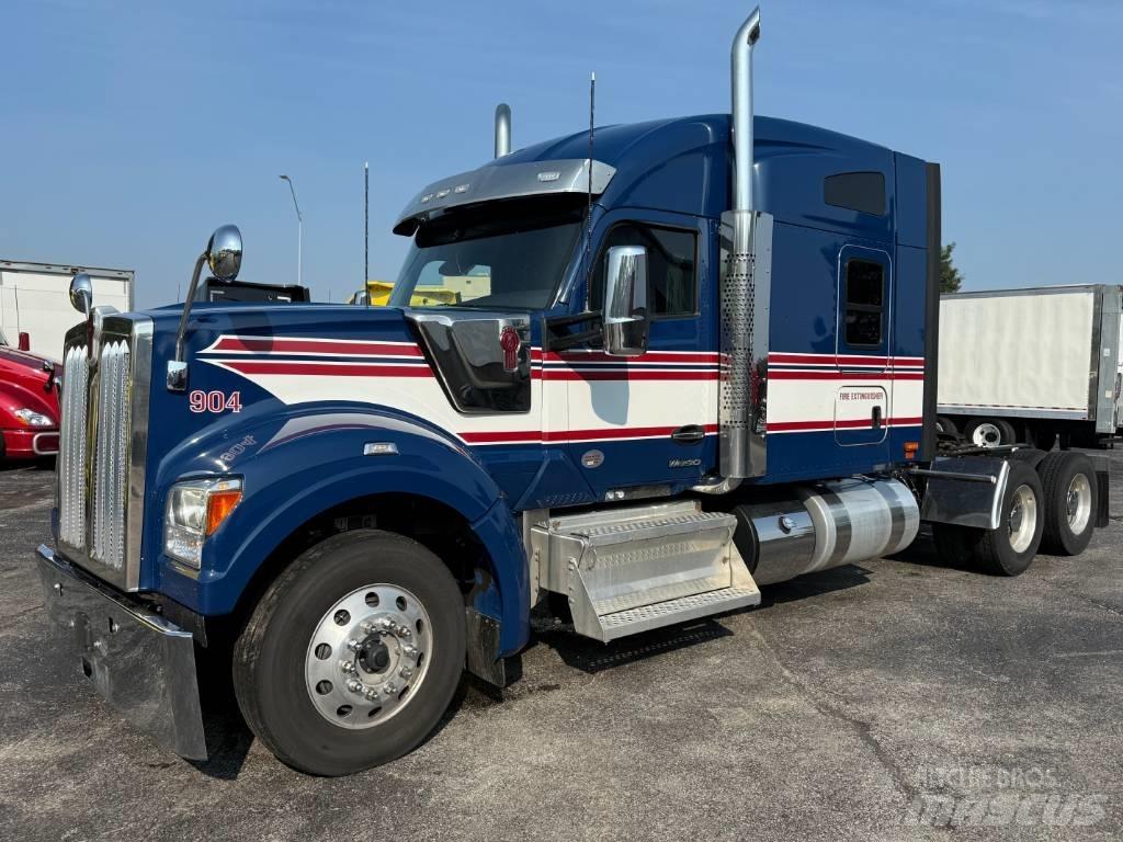 Kenworth W 990 Autotractoare