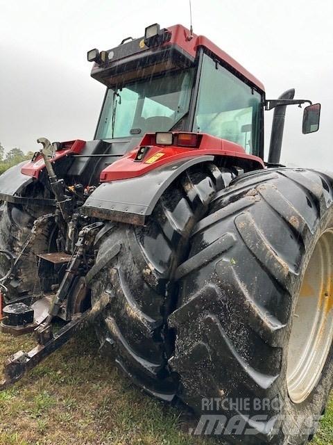 Case IH 7220 Magnum Tractoare