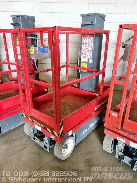 SkyJack SJ12 Alte ascensoare si platforme
