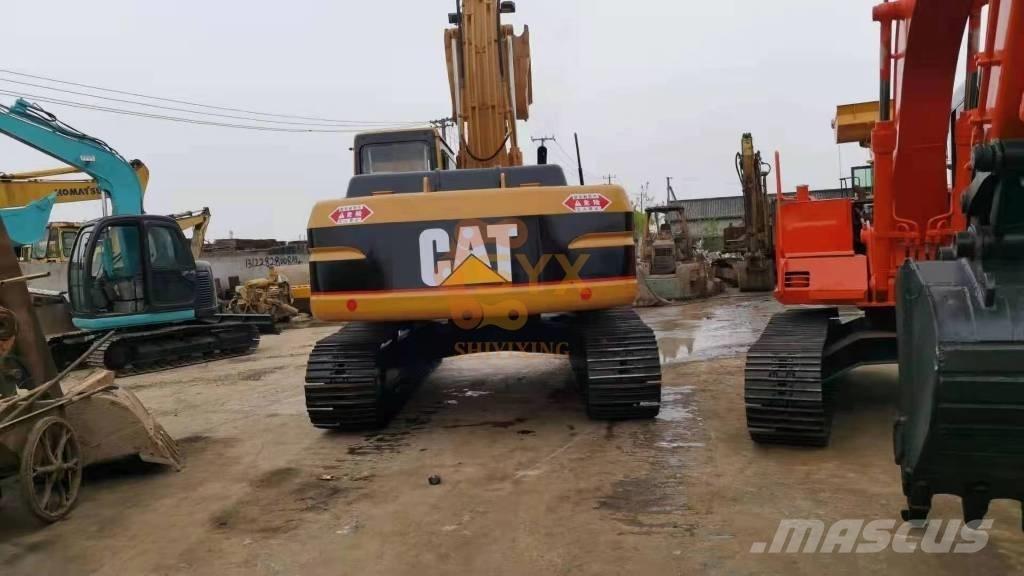 CAT 320 B Excavatoare pe șenile
