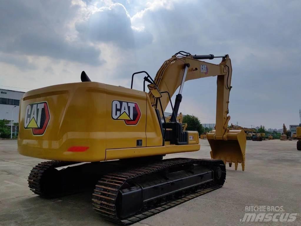 CAT 330 Excavatoare pe șenile
