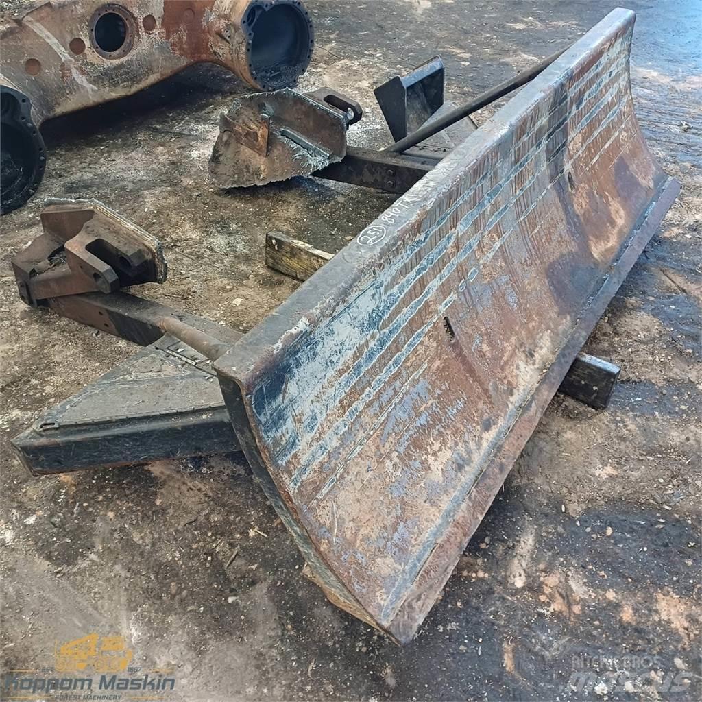 Komatsu 840tx Alte componente