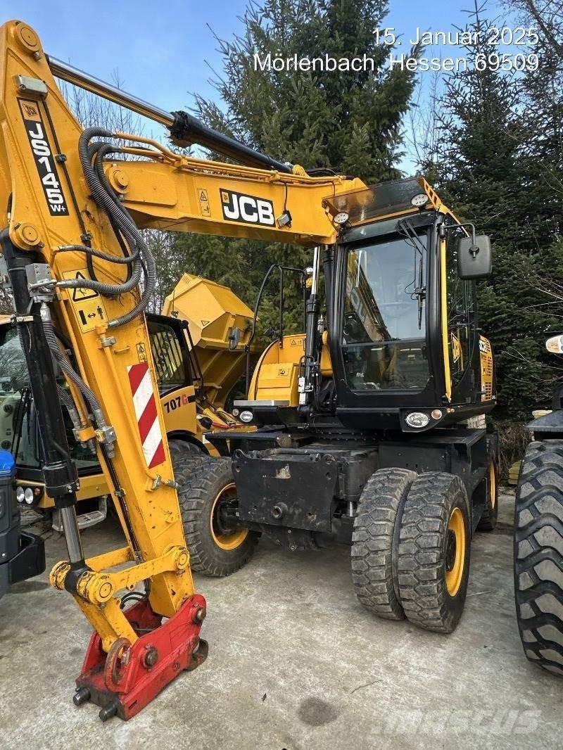 JCB JS145W PLUS Excavatoare cu roti