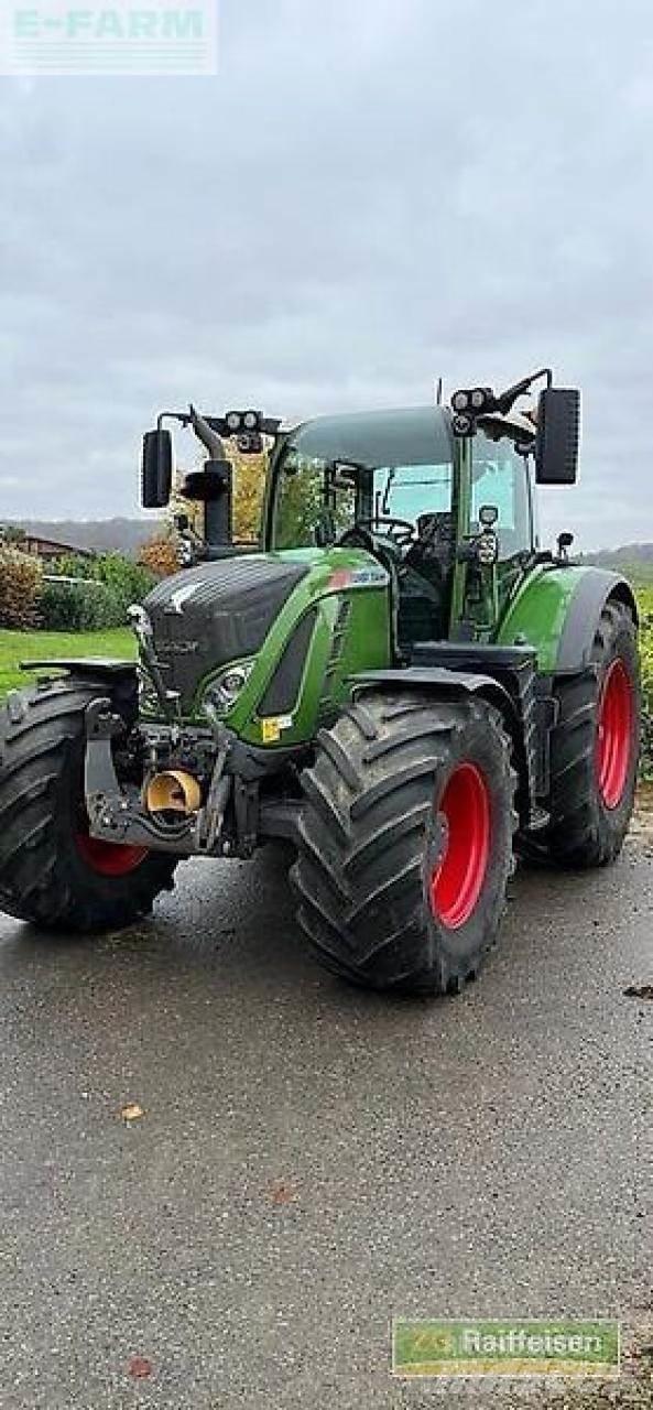 Fendt 724 vario Tractoare