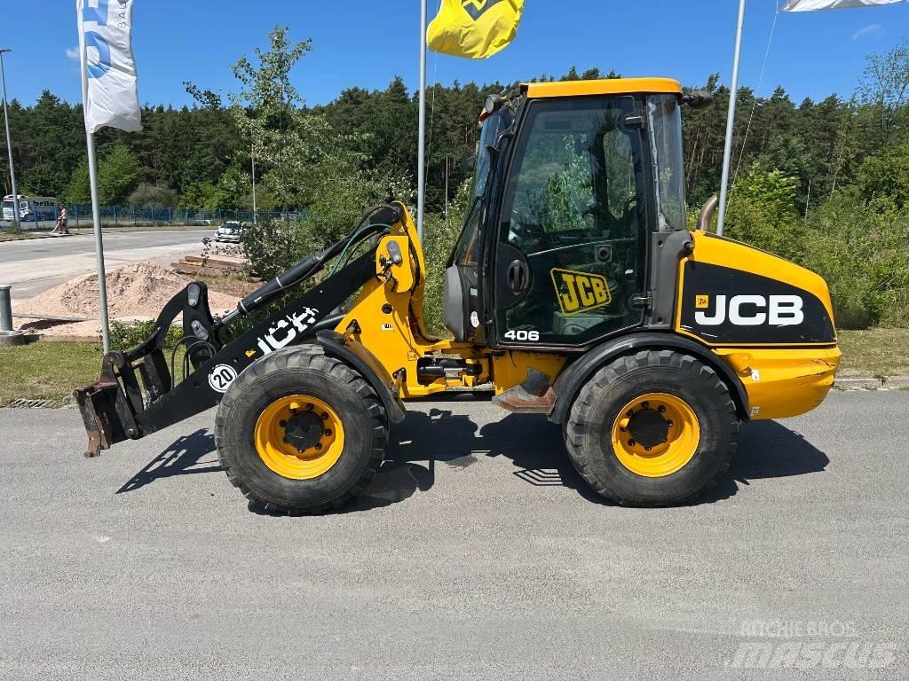 JCB 406 Incarcator pe pneuri