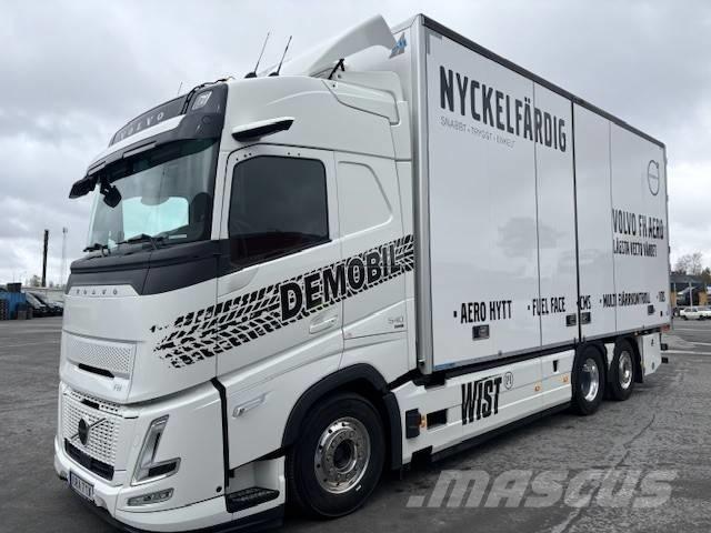 Volvo FH 540 AERO Camion cu control de temperatura