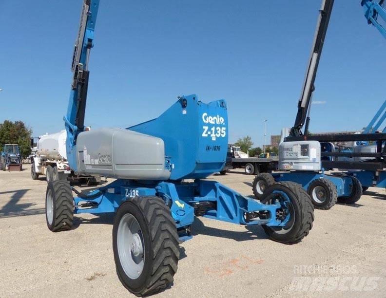 Genie Z135 Nacele cu brat articulat