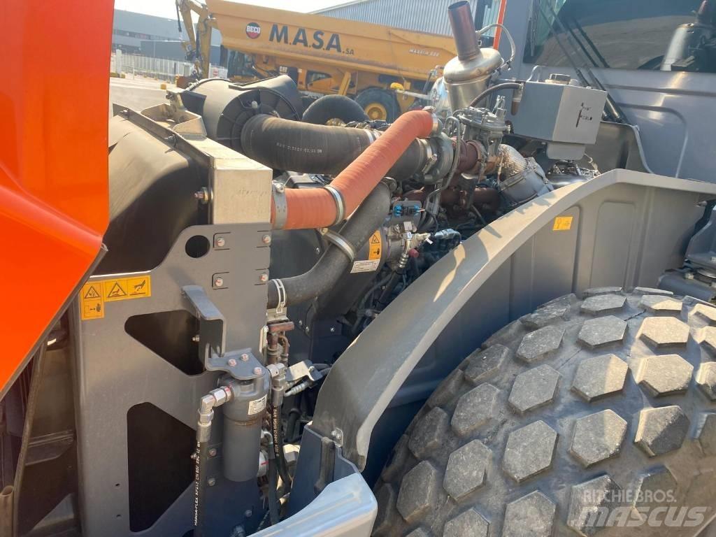 Hamm hc110 i Compactoare monocilindrice