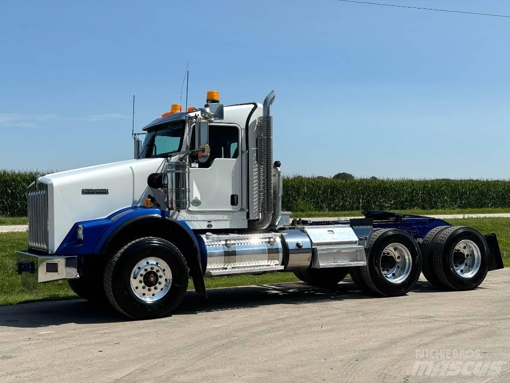 Kenworth T 800 Autotractoare