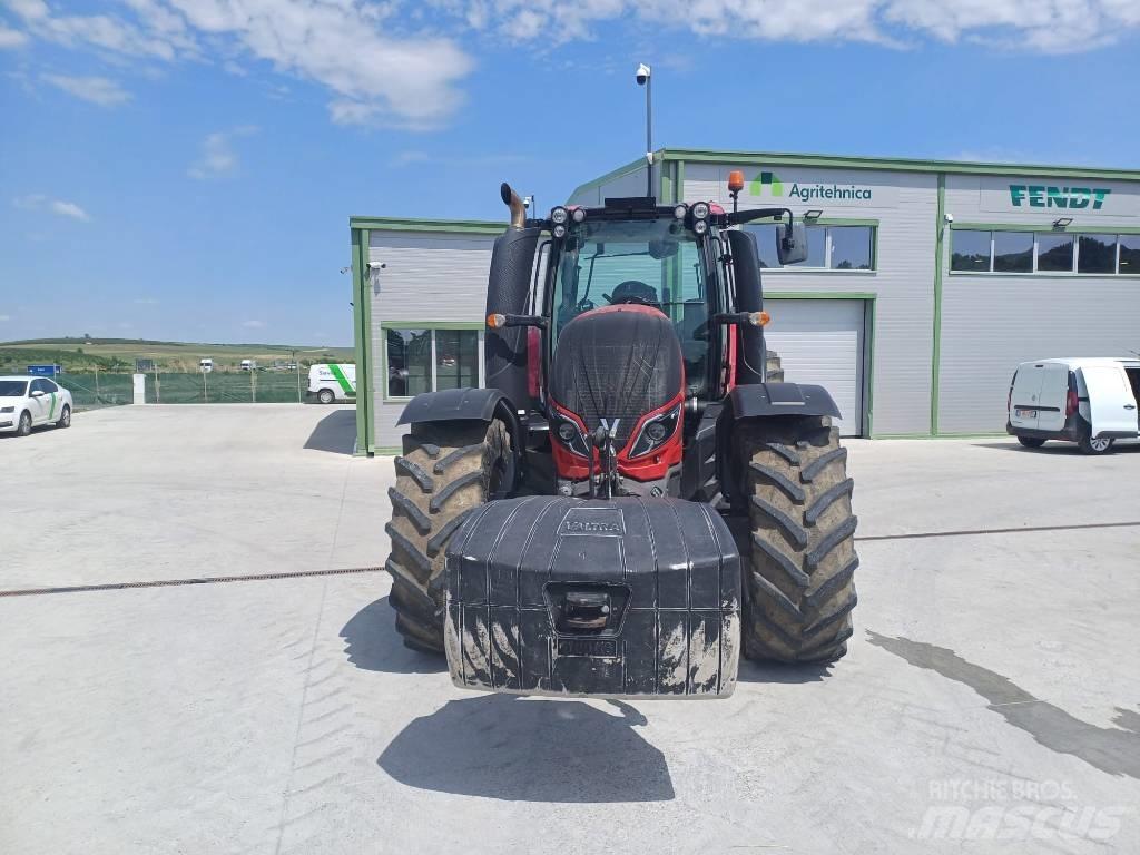 Valtra T 234 Tractoare