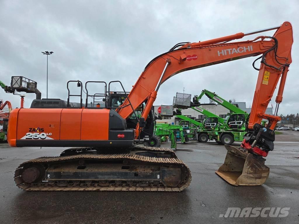 Hitachi ZX 250 LC-6 Excavatoare pe șenile
