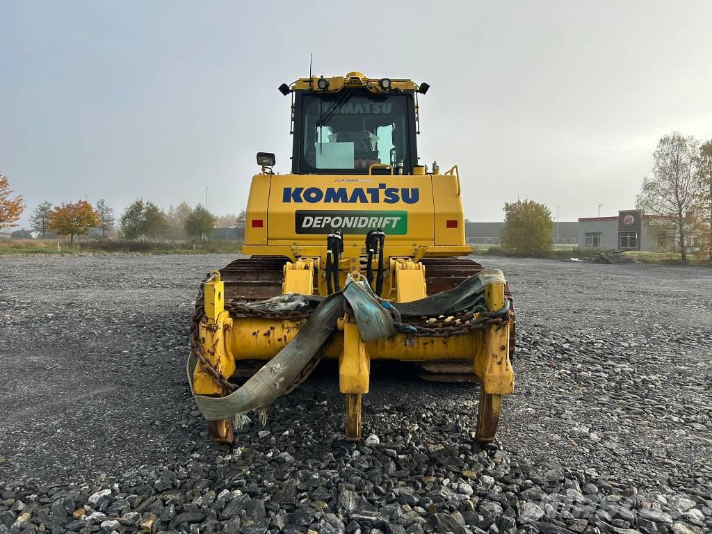 Komatsu D 85 PXi-18 Buldozere pe senile