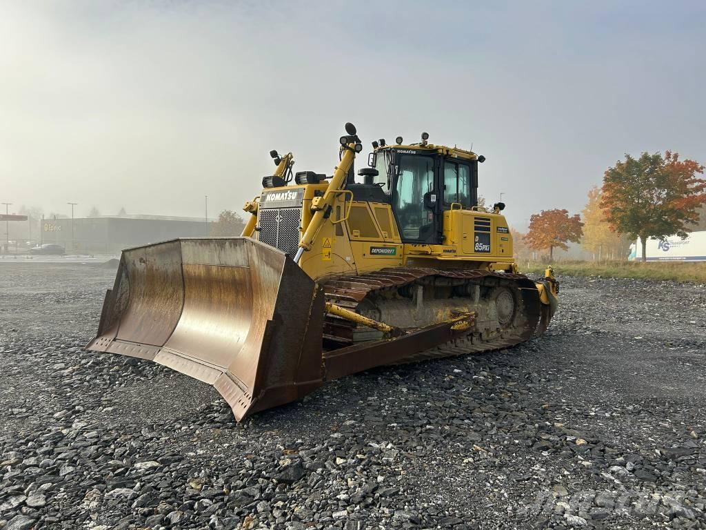 Komatsu D 85 PXi-18 Buldozere pe senile