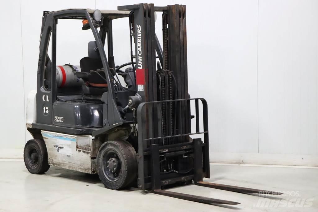 Nissan U1D2A20LQ Stivuitor GPL
