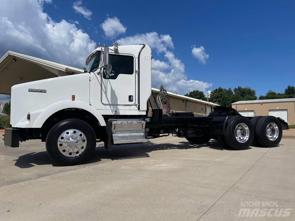 Kenworth T 800 Autotractoare
