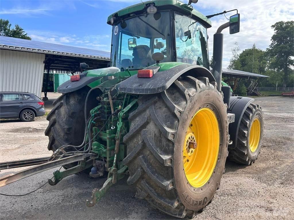 John Deere 7820 Tractoare