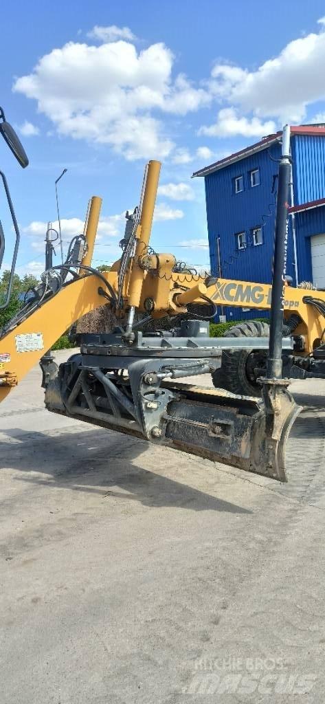 XCMG GR215A Gredere