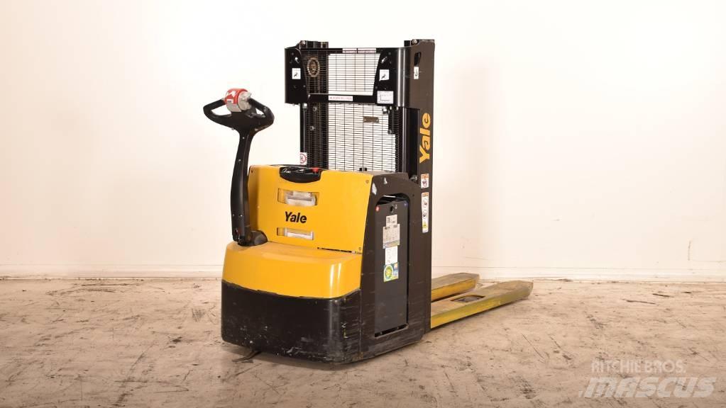 Yale MS20 Transpaleta manuala