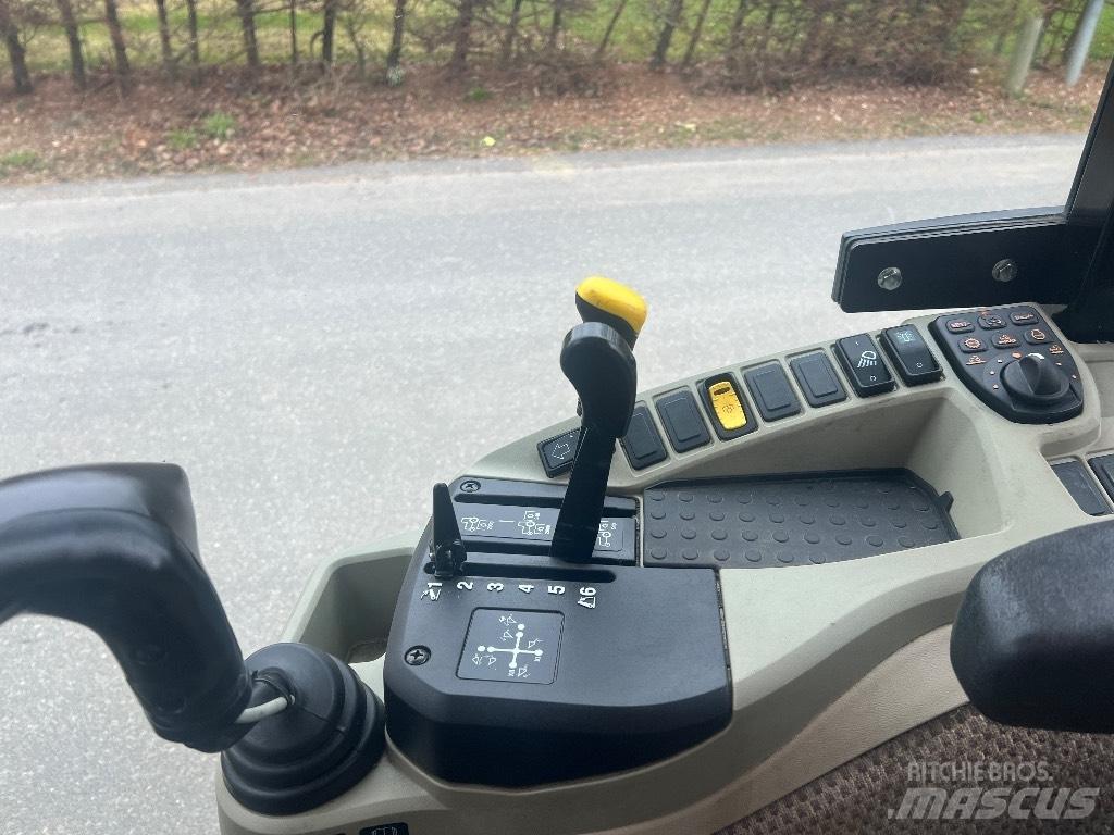 John Deere 3046 R Tractoare compacte