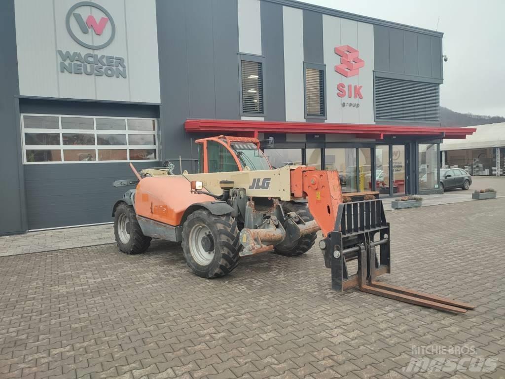 JLG JLG4013 Incarcator pe pneuri