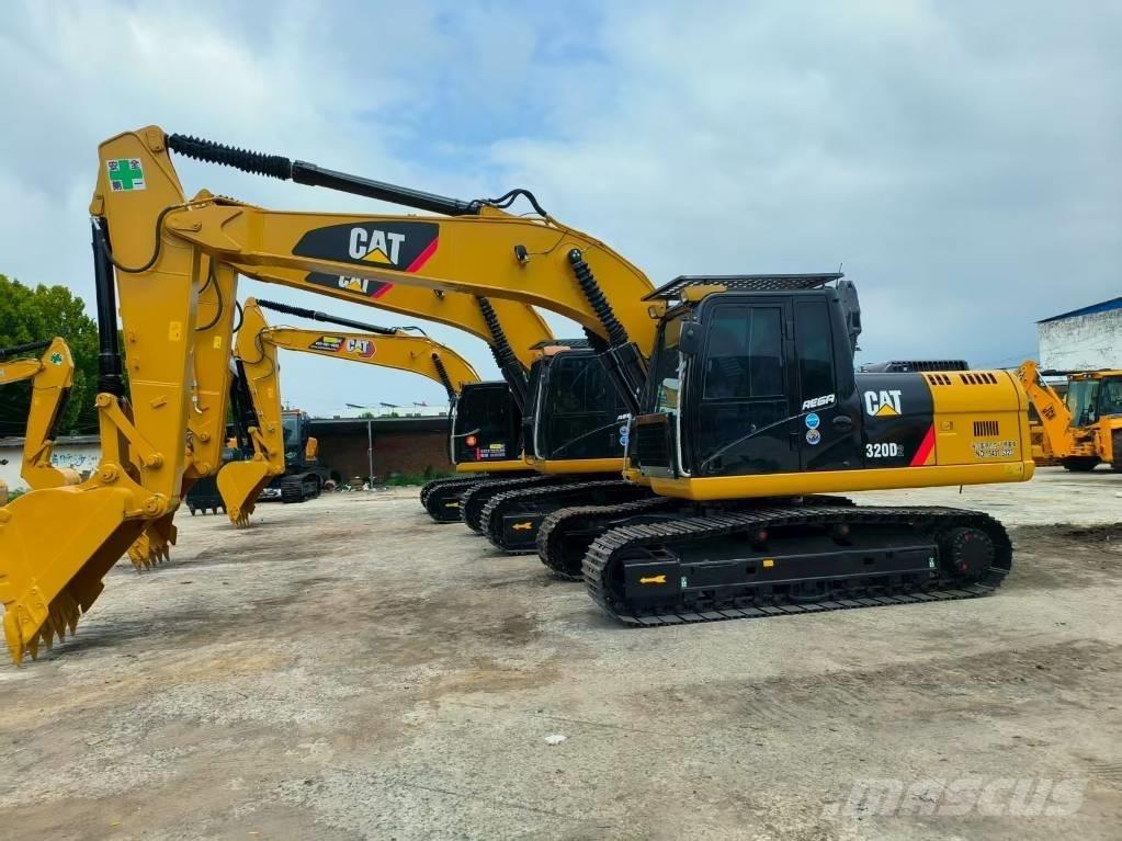 CAT 320 D Excavatoare pe șenile
