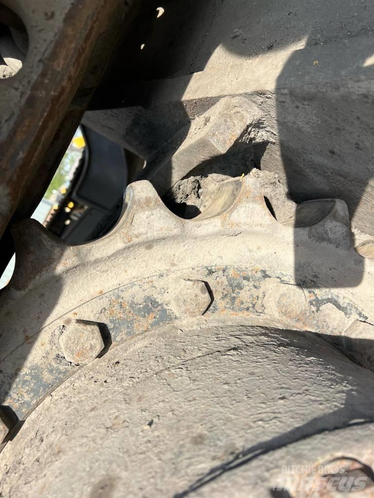 CAT 330 D Excavatoare pe șenile
