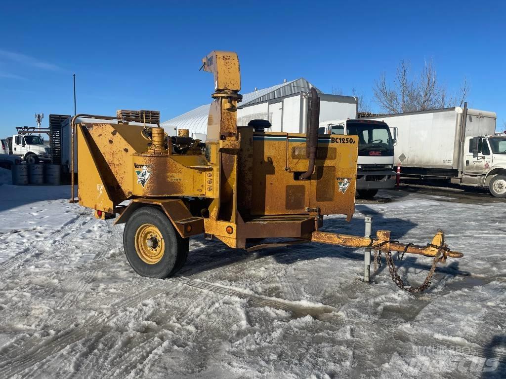 Vermeer BC1250A Masini de tocat lemn