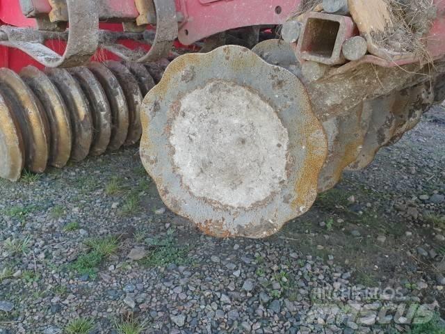 Väderstad CR 925 Grape cu disc