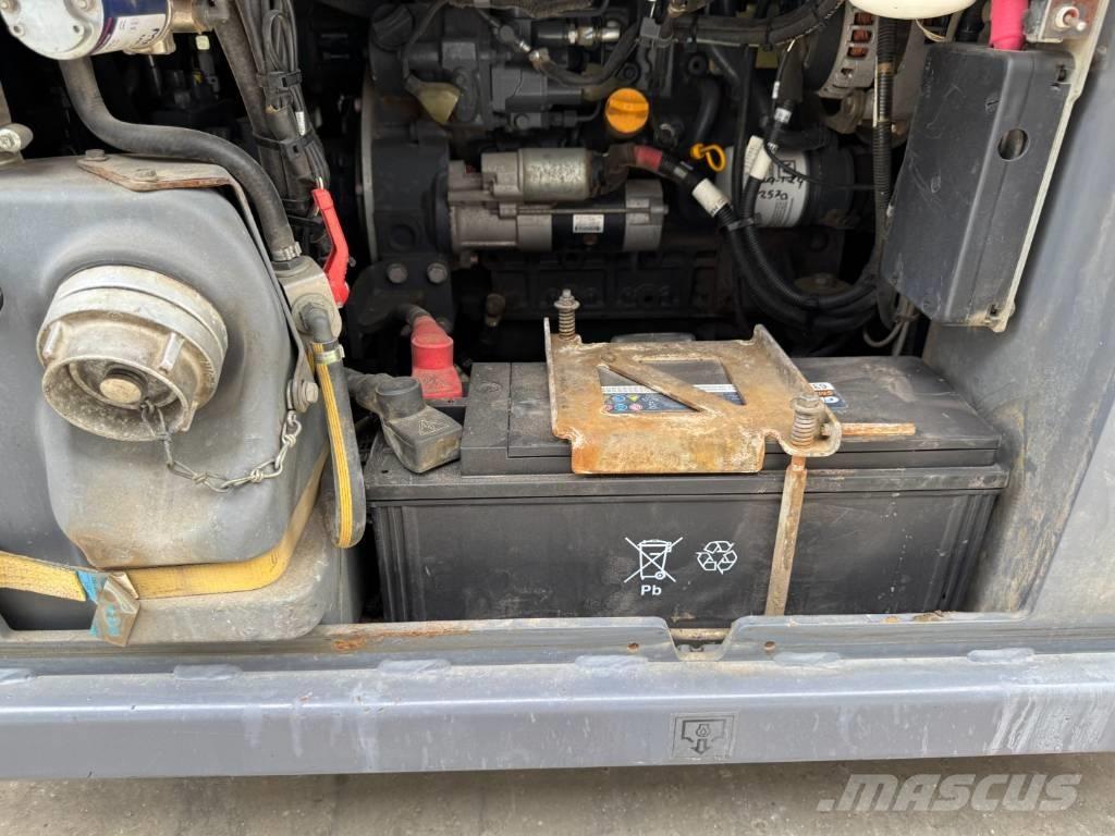 Hamm DV+ 70I VO-S Cilindri compactori dubli