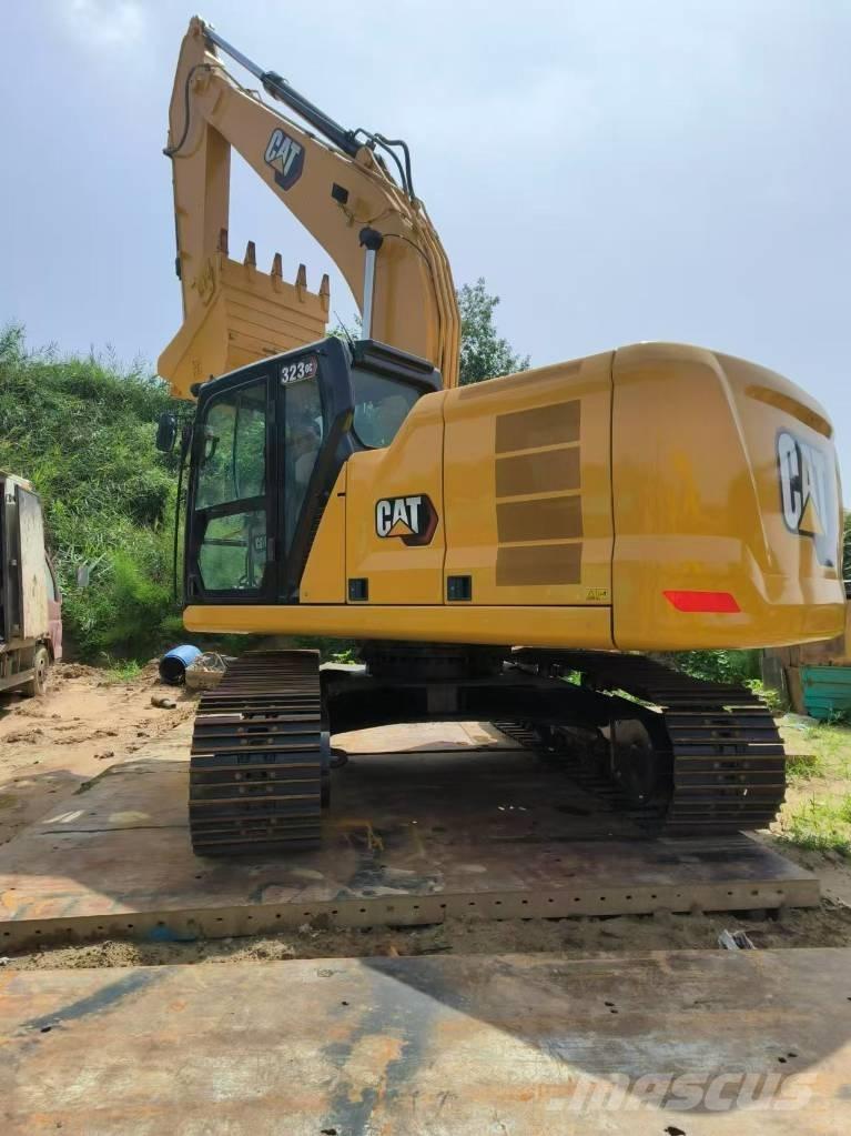 CAT 323 GC Excavatoare pe șenile
